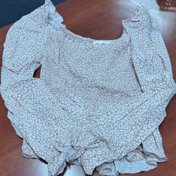 URBAN Romantics Tops - Urban romantics top L // 081036